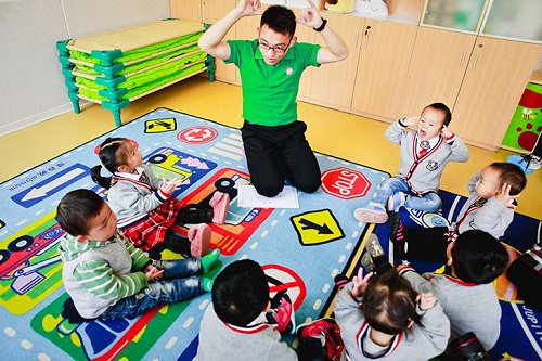 重慶師范大學幼師學校是公辦院校嗎？