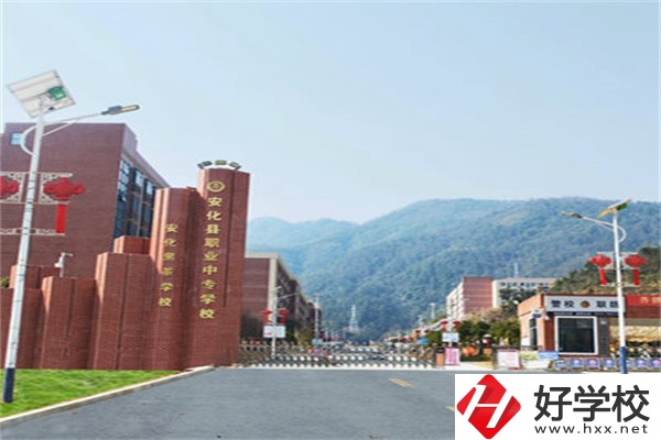 湖南有特色專業(yè)的中專有哪幾所？特色在哪里？