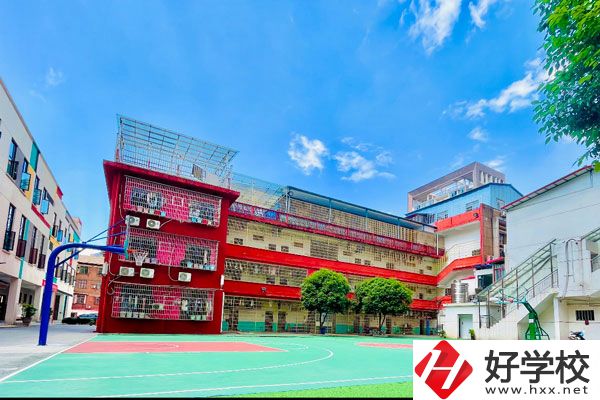 在湖南，學(xué)藝術(shù)有什么中職推薦嗎?