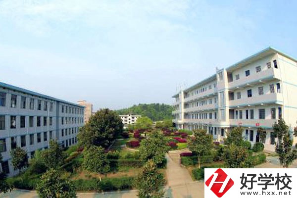 邵陽(yáng)縣工業(yè)職業(yè)技術(shù)學(xué)校有哪些特色？