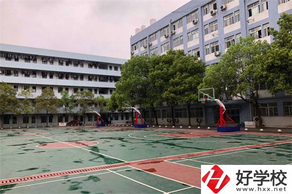 株洲“半軍事化”中職有哪些？