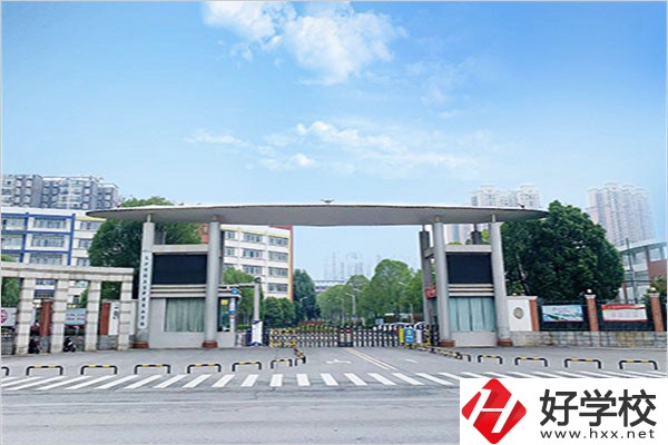 長沙有衛(wèi)校招收初中生嗎？有哪些條件？