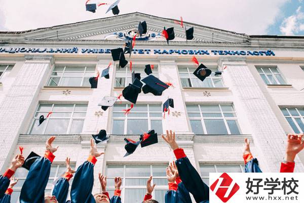 藍(lán)天工程職業(yè)中等專業(yè)學(xué)校怎么樣？辦學(xué)特色是什么？