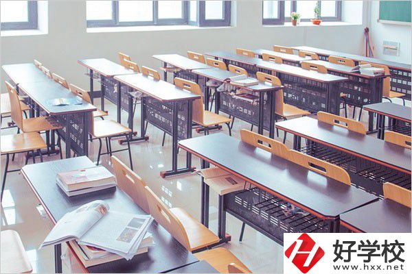 常德石門縣有什么中專學(xué)校？是公辦還是民辦的？