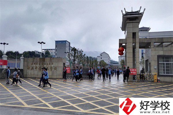 懷化哪些中職有繪畫專業(yè)？哪所更有優(yōu)勢？