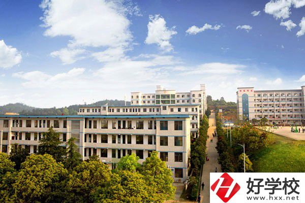 邵陽縣工業(yè)職業(yè)技術(shù)學(xué)校有高考班嗎？升學(xué)優(yōu)勢如何？