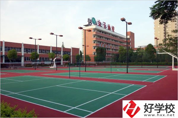 常德女子外語學(xué)校商務(wù)英語專業(yè)就業(yè)前景怎么樣？