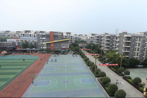 1637315777796918.jpg 四川工業(yè)貿(mào)易學(xué)校錄取分?jǐn)?shù)線(xiàn)是多少頁(yè).jpg
