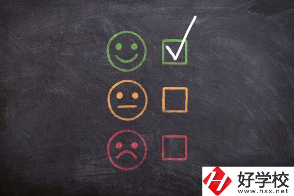 永州湘南旅游學(xué)校環(huán)境怎么樣？宿舍好不好？