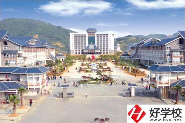 湘西初中畢業(yè)除了高中還能讀什么學校？