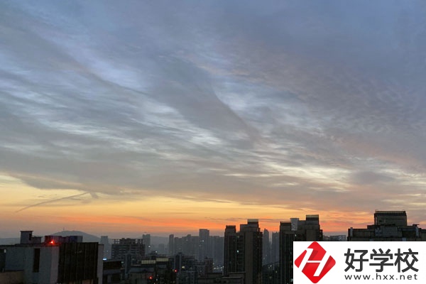 邵陽(yáng)市機(jī)電職業(yè)技術(shù)學(xué)校有哪些招生專業(yè)？