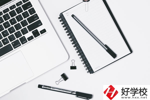 湖南省道縣師范學(xué)校有什么專業(yè)？值得讀嗎？