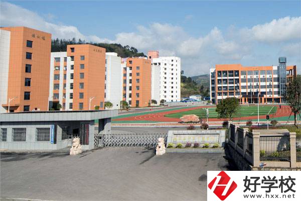 湘西州鳳凰縣有哪些中專學(xué)校？都有哪些專業(yè)？