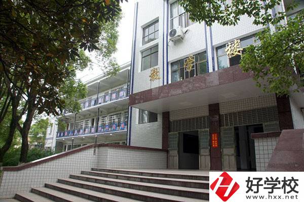 岳陽有哪些公辦職高？開設(shè)有什么專業(yè)？