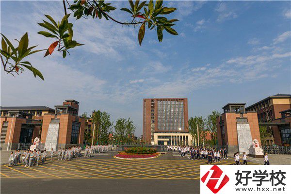 常德汽車中職有哪些推薦？有什么辦學(xué)優(yōu)勢(shì)？