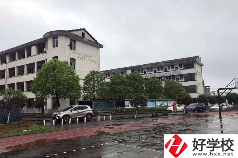 漢壽縣科技工業(yè)職業(yè)技術(shù)學(xué)校的專業(yè)好就業(yè)嗎？