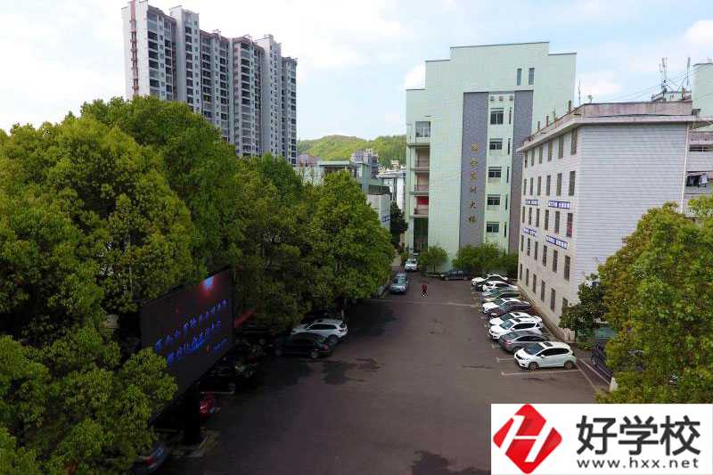 湘西讀學(xué)前教育專業(yè)的中職學(xué)校有沒有？