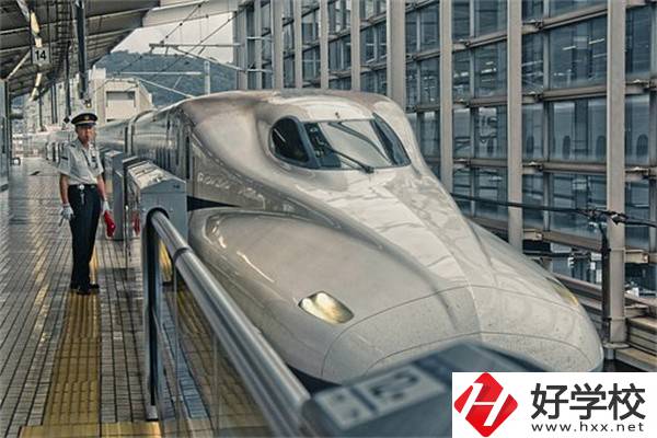 在湖南讀中職有用嗎？哪些專業(yè)好就業(yè)？