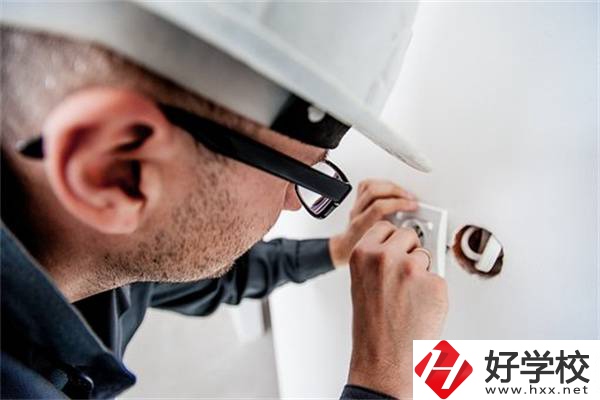 湖南中職生畢業(yè)會有就業(yè)難的問題嗎？選就業(yè)還是升學(xué)？