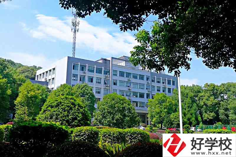 邵陽(yáng)市機(jī)電職業(yè)技術(shù)學(xué)校怎么樣？適合就讀嗎？