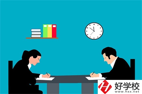 湖南職高高考班和普通班有什么區(qū)別？高考班學(xué)什么？