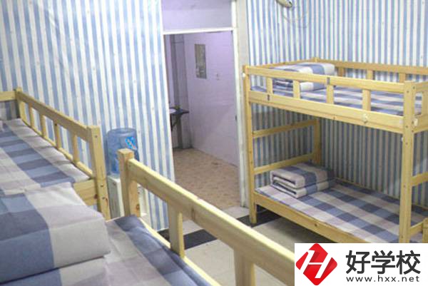 湖南長沙藝術學校宿舍環(huán)境怎么樣？有哪些優(yōu)勢？