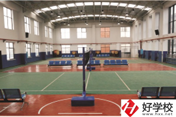 懷化市有哪些公立的職校？環(huán)境好不好？