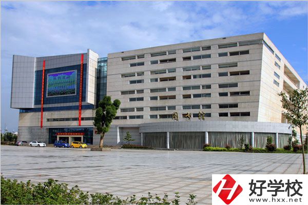永州職業(yè)技術(shù)學院怎么樣？有中職部嗎？