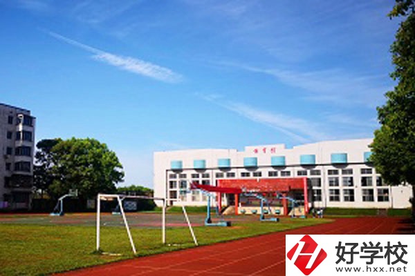 初中畢業(yè)后打算在湘潭讀中專，有哪些好學校推薦？