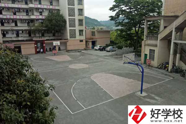 湘西民族女子中等職業(yè)學(xué)校開(kāi)設(shè)了哪些招生專業(yè)？