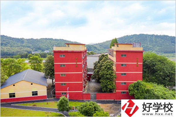 郴州中大高科職業(yè)技術(shù)學(xué)校有哪些重點(diǎn)專業(yè)？好就業(yè)嗎？