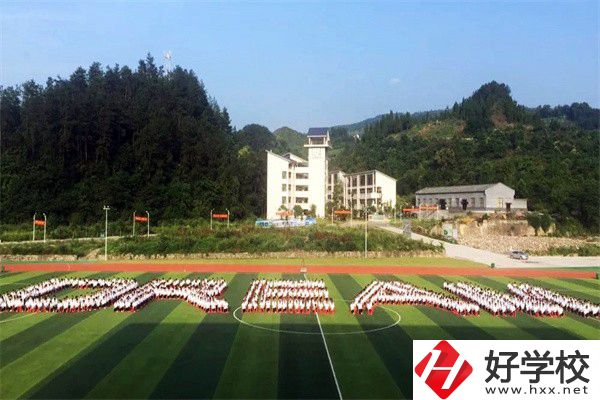 在張家界讀技?？梢钥即髮W(xué)嗎？有哪些技校推薦？