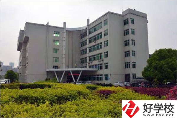 懷化有沒有五年制大專？可以學(xué)哪些專業(yè)？