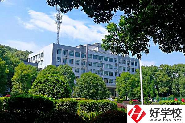 邵陽機電職業(yè)技術(shù)學(xué)校是公辦嗎？有什么辦學(xué)優(yōu)勢？