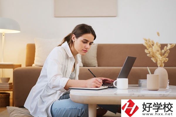 郴州市理工職業(yè)技術(shù)學校有什么專業(yè)？學校地址在哪兒？