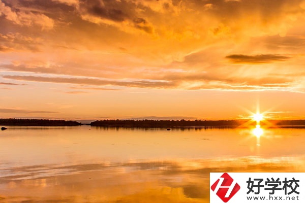 常德財經(jīng)中等專業(yè)學(xué)校好不好？有哪些系？