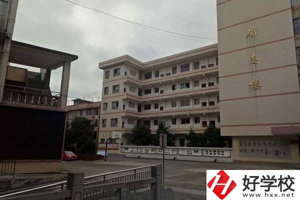 湘西中專學(xué)校有哪些？