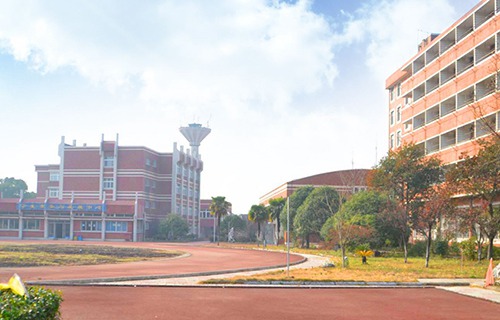 浙江省寧波甬江財經(jīng)學校