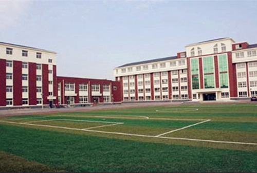 宜賓核工業(yè)職業(yè)大學(xué)條件怎么樣？