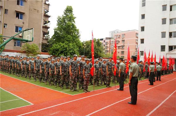 廣安市育才學(xué)校是公辦還是民辦？