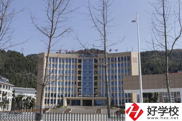 保靖縣中等職業(yè)技術(shù)學(xué)校怎么樣？就業(yè)前景好不好？