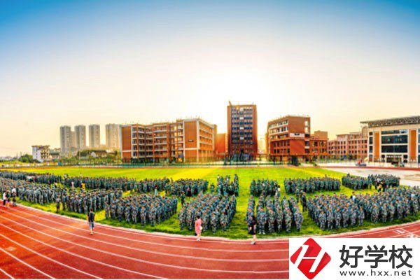 新化縣楚怡工業(yè)學(xué)校有升學(xué)班嗎？升學(xué)率是多少？