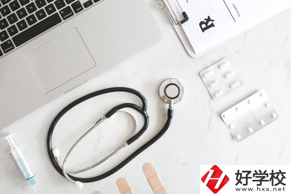 核工業(yè)衛(wèi)生學(xué)校護理專業(yè)值得學(xué)嗎？有沒有前途？