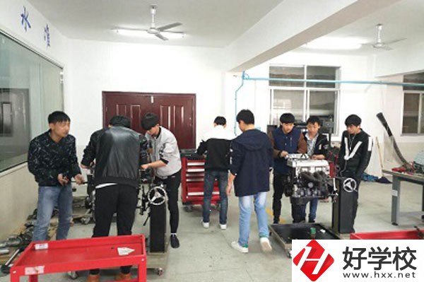 炎陵縣職業(yè)技術(shù)學(xué)校有哪些招生專業(yè)？