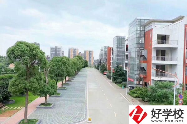 長沙南方職業(yè)學院環(huán)境怎么樣？學校好不好？