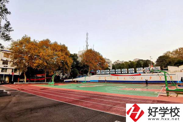 湖南省交通科技職業(yè)中專學校的培養(yǎng)方式如何？