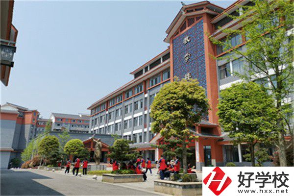 懷化體校有散打班嗎？學(xué)體育類專業(yè)怎么樣？