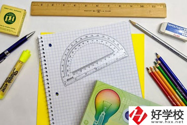 懷化市新華職業(yè)學(xué)校怎么怎么樣？宿舍好不好？