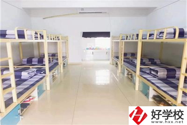 長(zhǎng)沙經(jīng)貿(mào)職業(yè)中專(zhuān)有哪些招生專(zhuān)業(yè)？有哪些辦學(xué)優(yōu)勢(shì)？