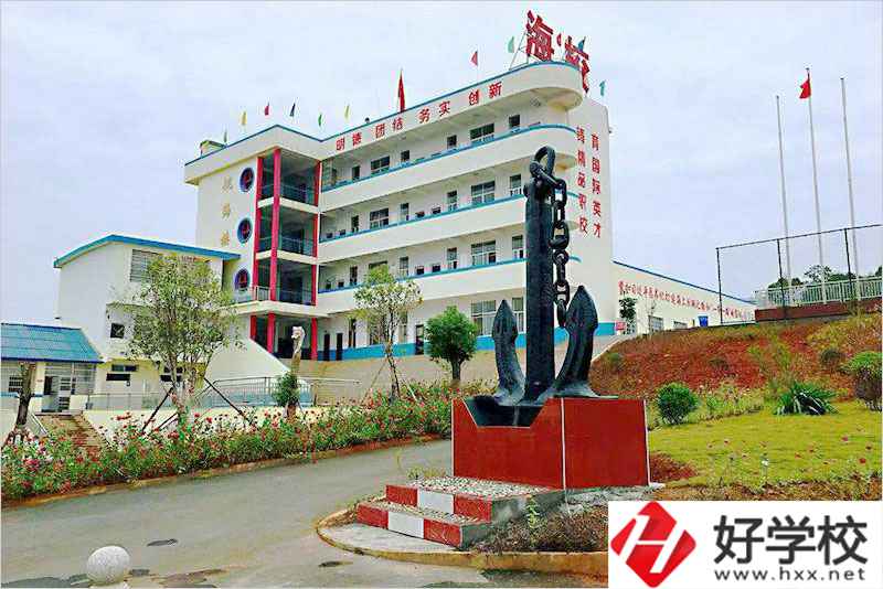 湖南省株洲市有沒有入學簽訂就業(yè)協(xié)議的中職學校？